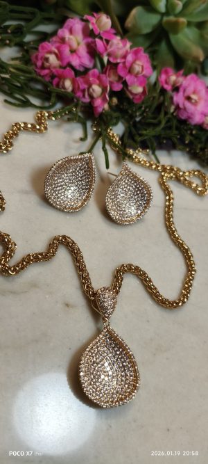 Conjunto Gota Cristalina