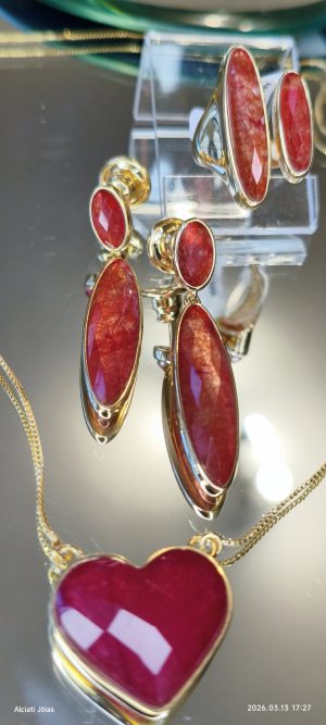 Conjunto Jade Vermelho