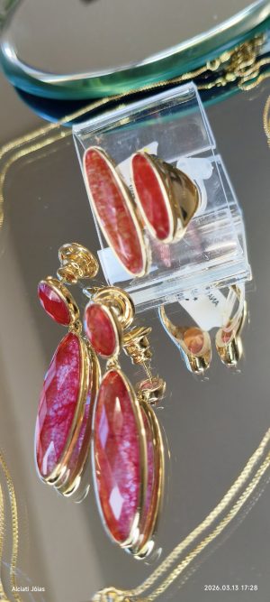 Conjunto Jade Vermelho