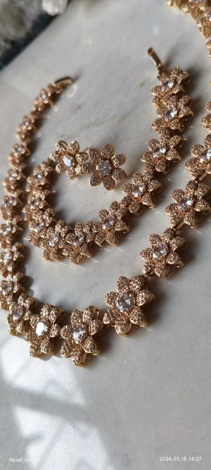 Conjunto Flor Cristal