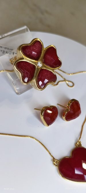 Conjunto Jade Vermelho