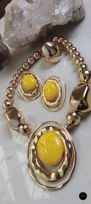 Conjunto Colar e Brinco 
Bijuterias Finas